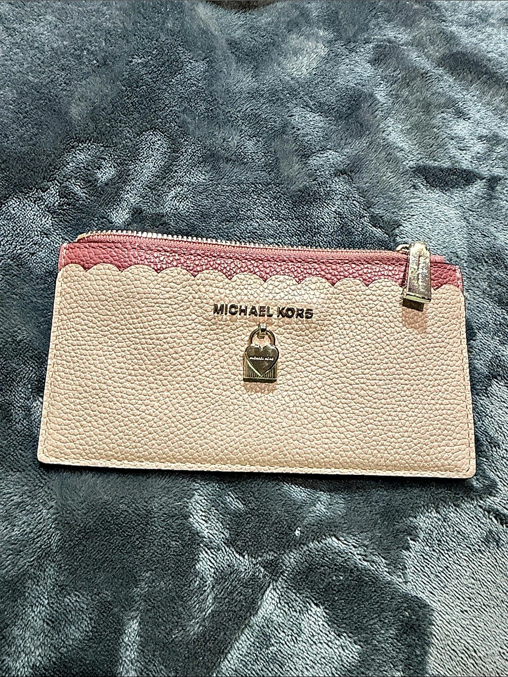 Michael Kors Scalloped Bicolor Coin Card Case Wallet Pink & White